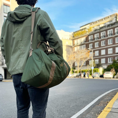 Bolso de viaje/deporte sustentable verde