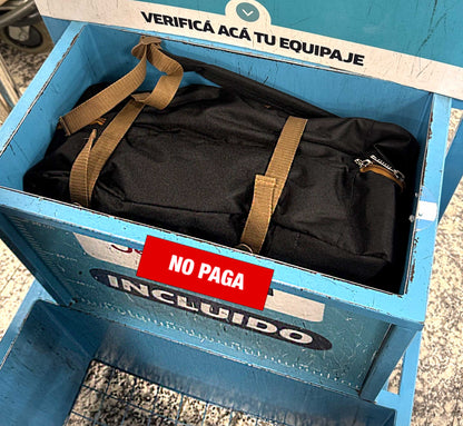 Mochila de viaje negra 40 lts + Estuche cosmetiquero GRATIS + Envío GRATIS